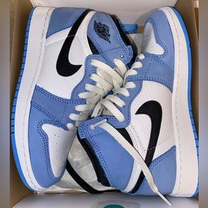 Air Jordan 1 HIGH OG university BLUE